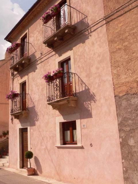 Regio Tratturo Villa Caporciano Bagian luar foto